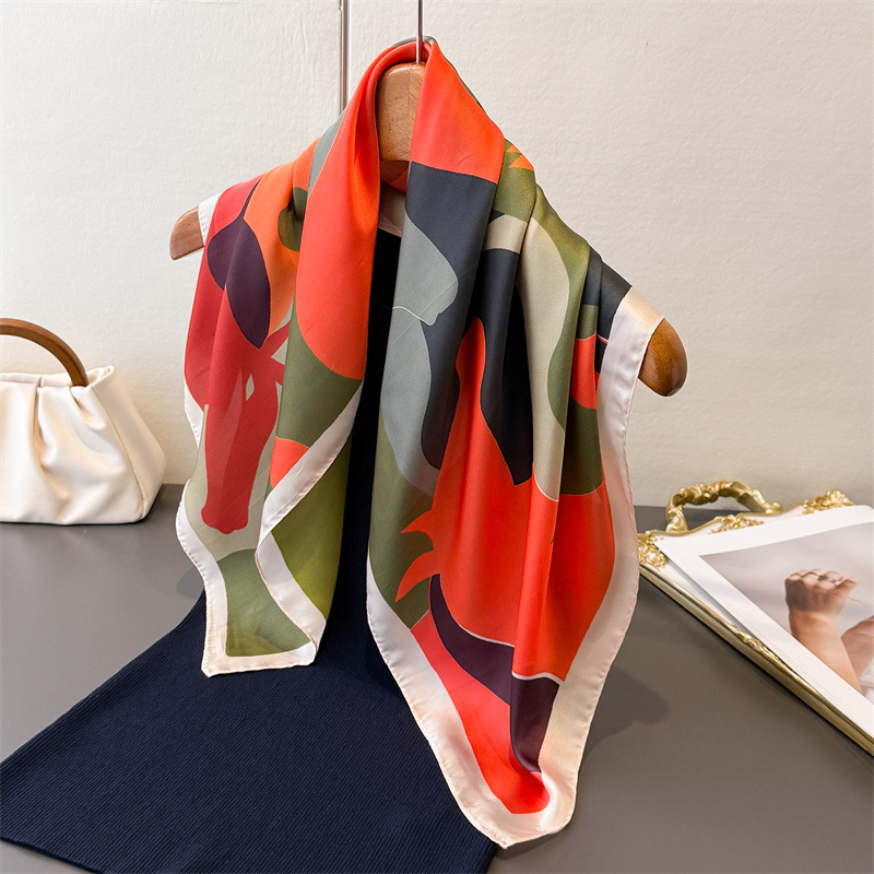 2026 新しい女性スクエアスカーフ模造シルク花柄ネッカチー - Silk Scarf Square のレビューと価格