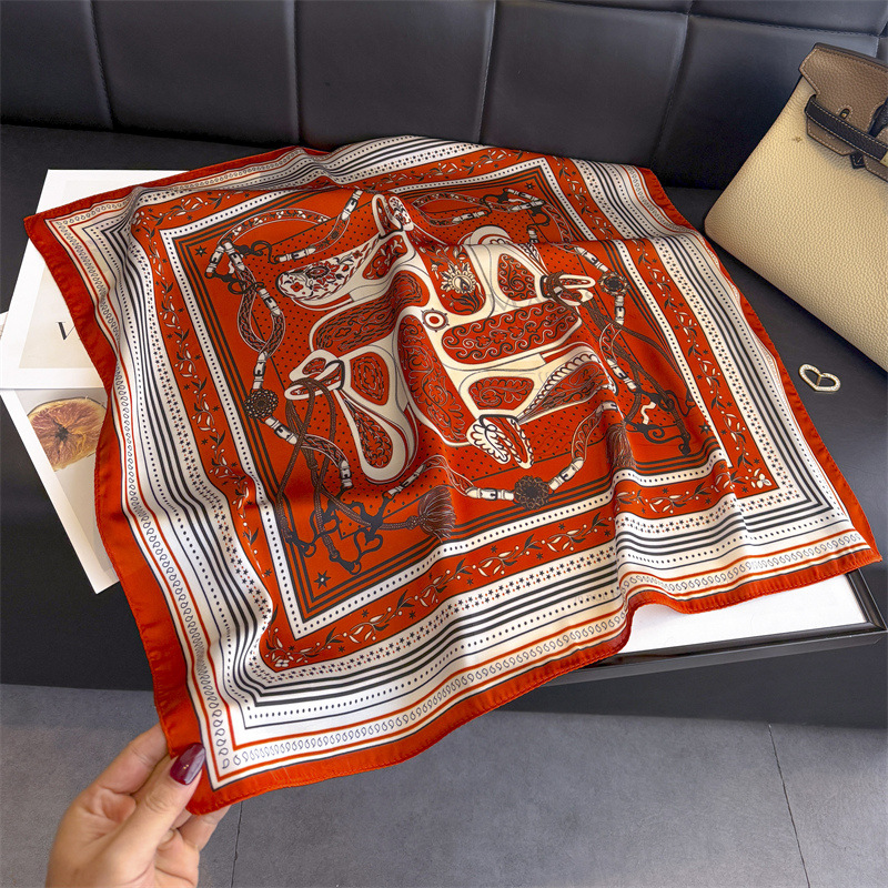 新しいバンダナデザイナーシルクスクエアスカーフ女性サテンショ - Silk Scarf Square のレビューと価格