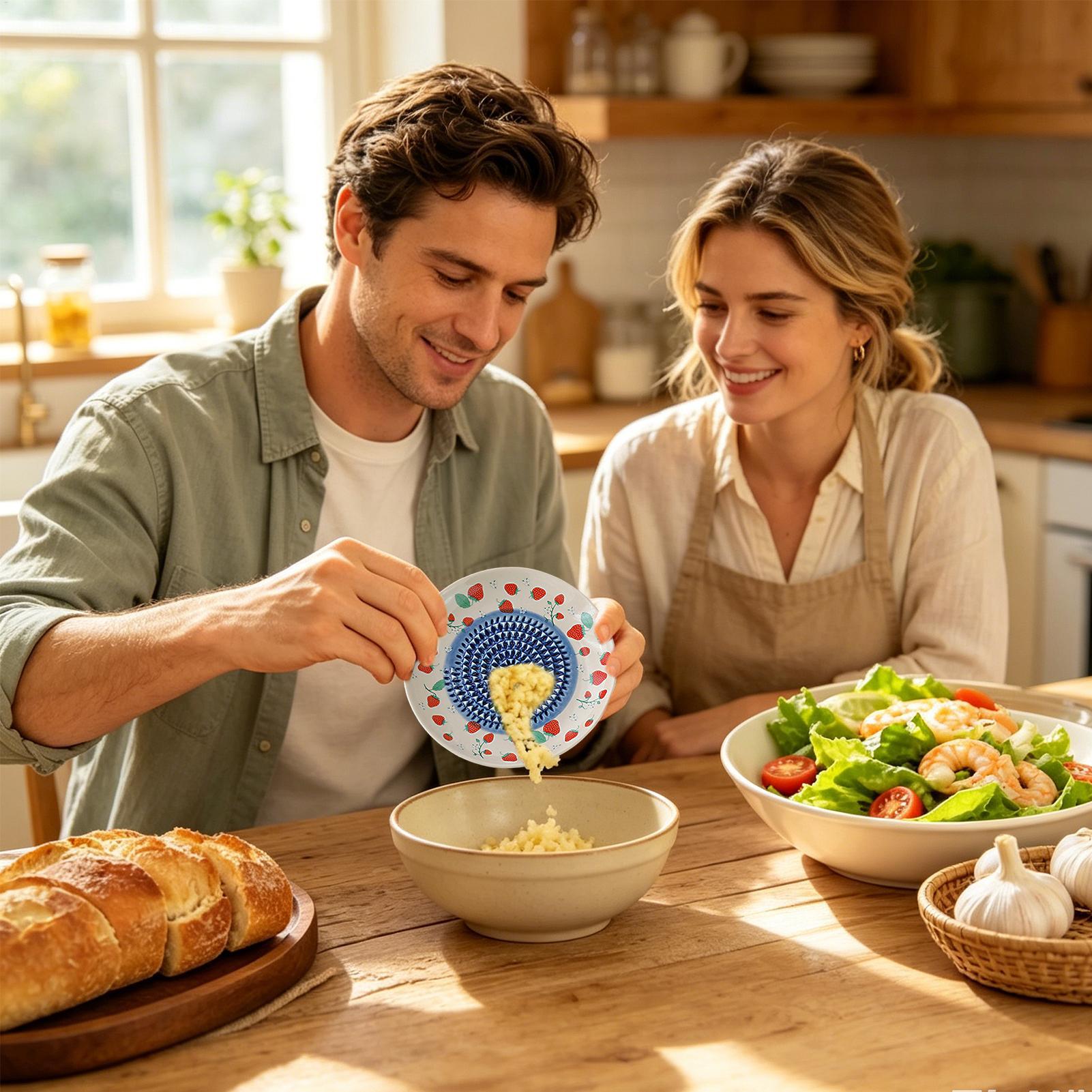 カラフルなセラミック製ジンジャーすりおろし器、手動グラインダ - Women Kitchen Accessories のレビューと価格